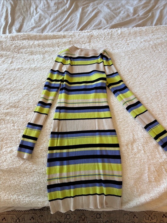 Fashion Nova Dresses & Skirts - Fashion Nova Striped Ribbed Bodycon Dress in Lime, Navy & Cream M
